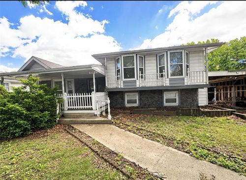 1209 Sw Madison Street, Lees Summit, MO, 64081 | Card Image
