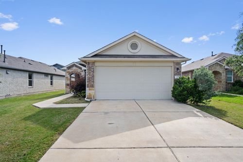 417 Dubina Ave, Georgetown, TX, 78626-2613 | Card Image