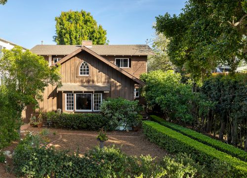 512 E Arrellaga St, SANTA BARBARA, CA, 93103-2206 | Card Image