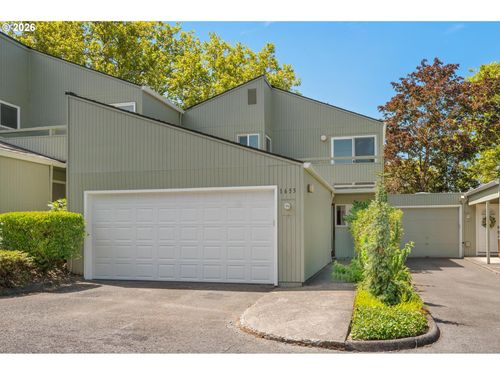 1653 Nw Rolling Hill Dr, Beaverton, OR, 97006 | Card Image