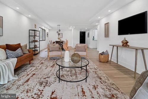 apt-602-6101 Edsall Rd, ALEXANDRIA, VA, 22304-4104 | Card Image