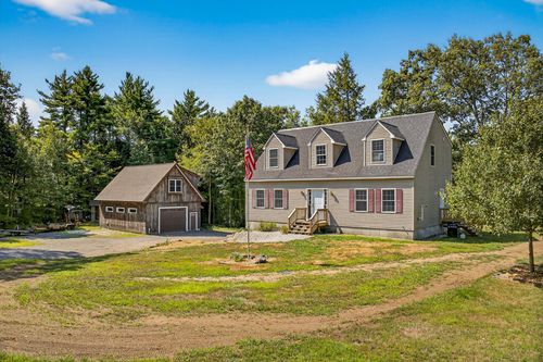 9 Beacon Ln, Greenfield, NH, 03047-4836 | Card Image
