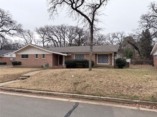 7120 Jewell Avenue, Fort Worth, TX, 76112 | Card Image