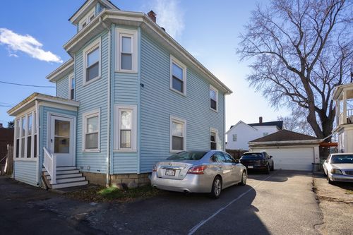 4 Fay Pl, Haverhill, MA, 01830-4017 | Card Image