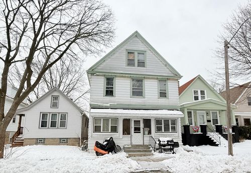 3752 E Pulaski Avenue, Cudahy, WI, 53110 | Card Image