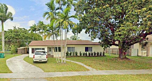 231 Nw 14th St, Homestead, FL, 33030-4241 | Card Image