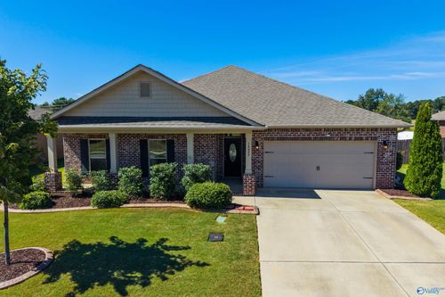 14029 Lannister Ln, Athens, AL, 35613-5516 | Card Image