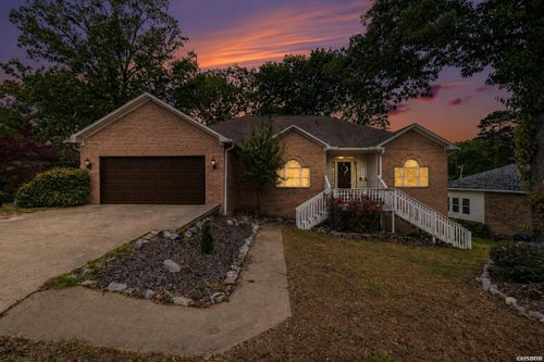 104 Newman Pl, Hot Springs, AR, 71913-9580 | Card Image