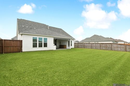 17338 Saw Grass Trail Ave, Prairieville, LA, 70769-2905 | Card Image