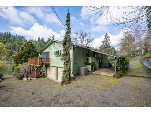10927 E Mapleton Rd, Mapleton, OR, 97453-9635 | Card Image