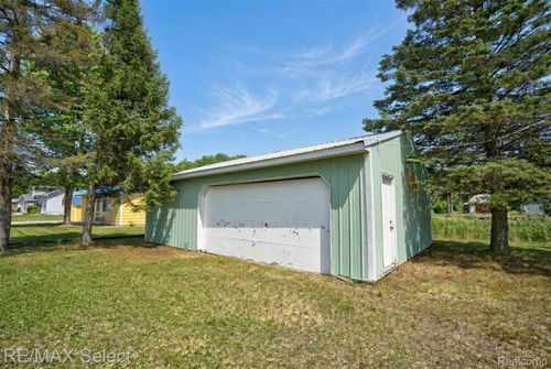 4898 Beech Rd, Hope, MI, 48628-9609 | Card Image