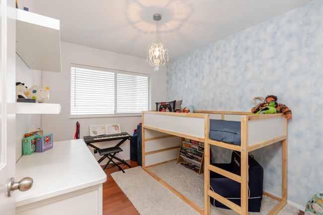 1350 Sutherland Ave, House other with 5 bedrooms, 3 bathrooms and 4 parking in Port Coquitlam BC | Image 23