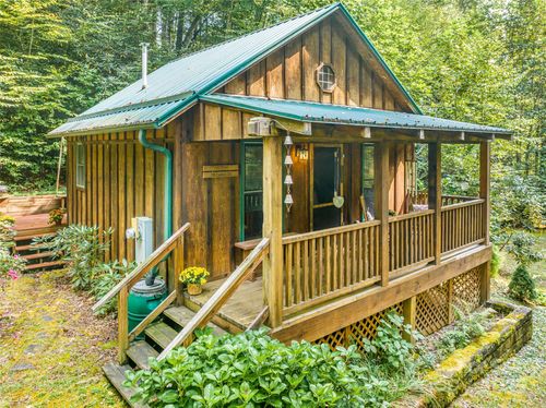 28 Caddis Ct, Marshall, NC, 28753-0497 | Card Image