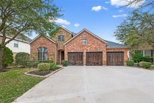 35 Woodmoor Pl, Magnolia, TX, 77354-3311 | Card Image