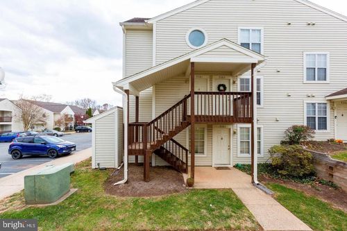 9381 Scarlet Oak Dr, MANASSAS, VA, 20110-5655 | Card Image