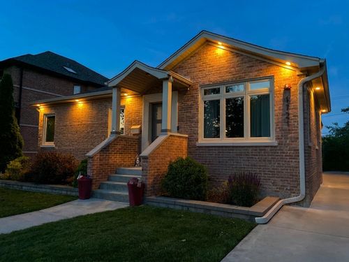 1721 S Cumberland Ave, Park Ridge, IL, 60068-5247 | Card Image