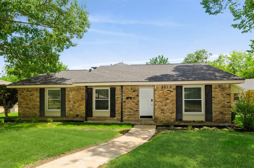 Vassar Ct, Waxahachie, TX 75165