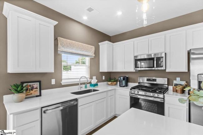 312 Abingdon Way, Townhouse with 3 bedrooms, 3 bathrooms and 1 parking in Greer SC | Image 6