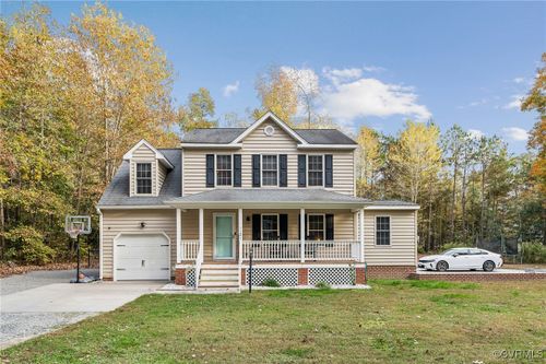 1121 Coachpoint Road, Hartfield, VA, 23071 | Card Image