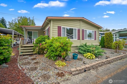 spc-27-815 124th St Sw, Everett, WA, 98204-5671 | Card Image