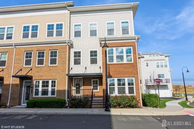 82 Cannon Street, Townhouse with 3 bedrooms, 3 bathrooms and null parking in North Brunswick NJ | Image 2