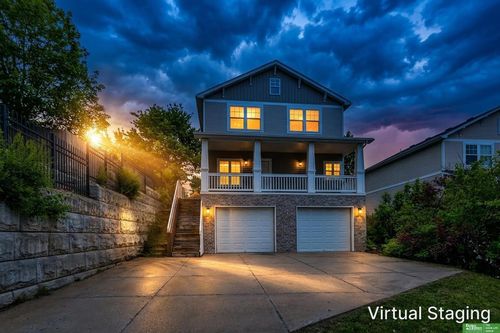 951 N 28th Avenue, Omaha, NE, 68131 | Card Image