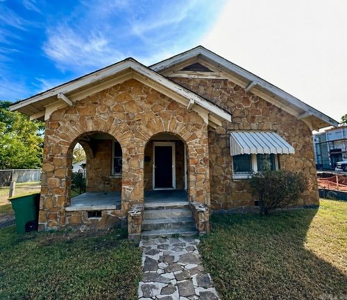 1608 Pike Ave, North Little Rock, AR, 72114-3270 | Card Image
