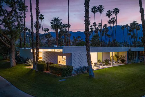 87 Westlake Cir, Palm Springs, CA, 92264-5538 | Card Image