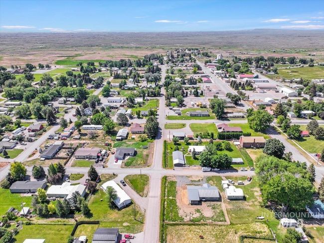 Aerial view of residential area | Image 38