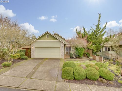 518 Nw Willamette Ct, Mcminnville, OR, 97128-9525 | Card Image