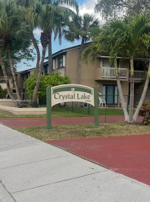 16-15471 Sw 80th St, Miami, FL, 33193-2621 | Card Image