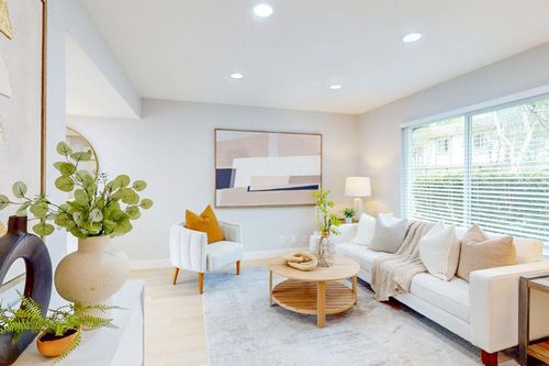 192 Oakbrook Circle, San Jose, CA, 95139 | Card Image