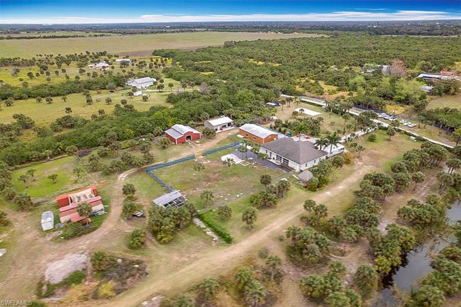 7684 County Rd 78, House other with 5 bedrooms, 6 bathrooms and 5 parking in FORT DENAUD FL | Image 33