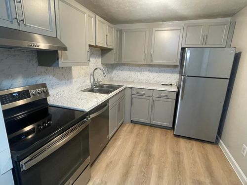 apt-8-01-949 Pleasant Valley Rd, South Windsor, CT, 06074-4233 | Card Image