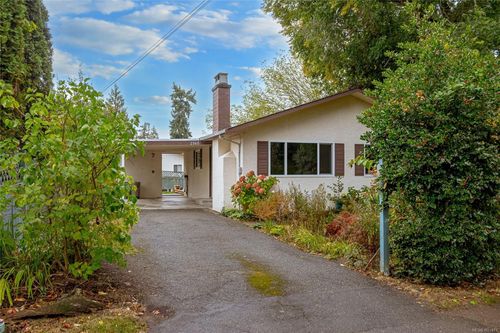 2365 Lovell Ave, Sidney, BC, V8L2J5 | Card Image