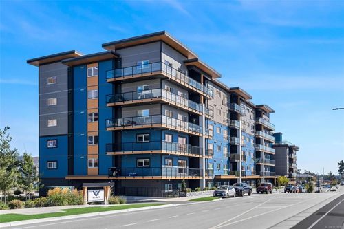612-2465 Gateway Rd, Langford, BC, V9B5X3 | Card Image