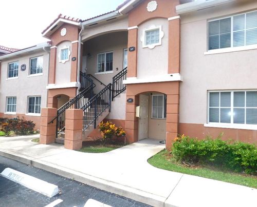 204-3800 N Jog Rd, West Palm Beach, FL, 33411-7456 | Card Image