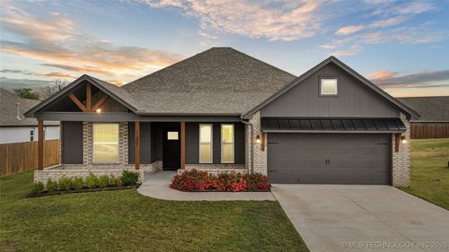11807 N 131st East Ave, Owasso, OK, 74055 | Card Image