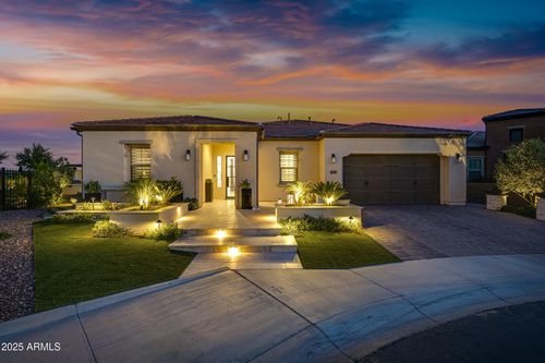 351 E Santa Lucia Ln, Queen Creek, AZ, 85140-7483 | Card Image