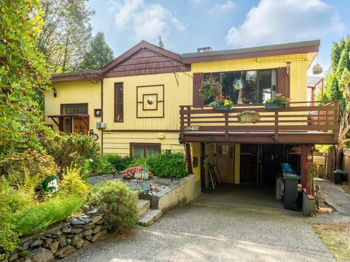 1689 Peters Road, North Vancouver, BC, V1J1Y7 | Card Image