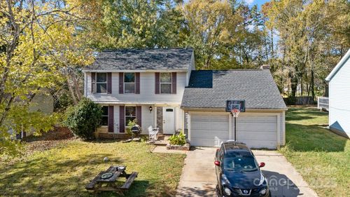 7321 Glenmont Dr, Charlotte, NC, 28227-0373 | Card Image