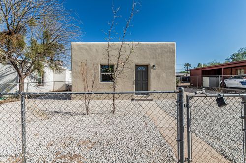 1009 W Delaware St, Tucson, AZ, 85745-2419 | Card Image