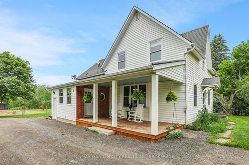 2460 Effingham St, Ridgeville, ON, L0S1M0 | Card Image