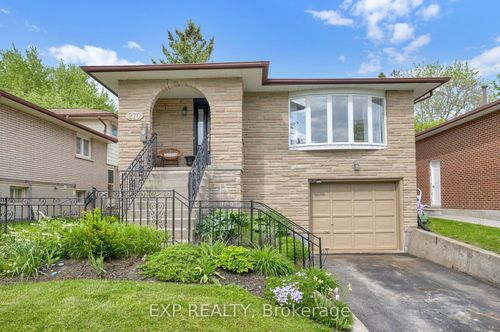 270 Fairlawn Crt, Oshawa, ON, L1J4P9 | Card Image
