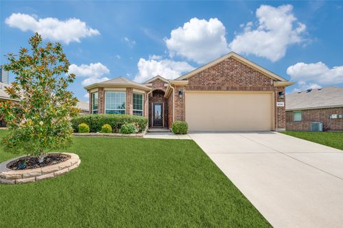 8716 Whirlwind Trl, Aubrey, TX, 76227-2279 | Card Image