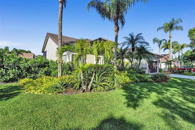 730 Bayside Ln, House other with 4 bedrooms, 3 bathrooms and null parking in Weston FL | Image 67