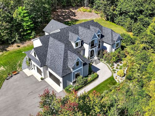18 Keeney Pond Rd, Norfolk, MA, 02056-1790 | Card Image