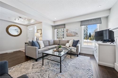 54-635 Saginaw Pky, Cambridge, ON, N1T0C1 | Card Image