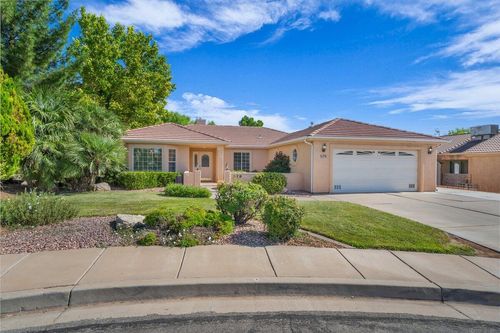579 Spring Cir, Washington, UT, 84780-2337 | Card Image
