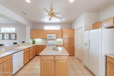 22637 N Hermosillo Drive, House other with 2 bedrooms, 2 bathrooms and null parking in Sun City West AZ | Image 3